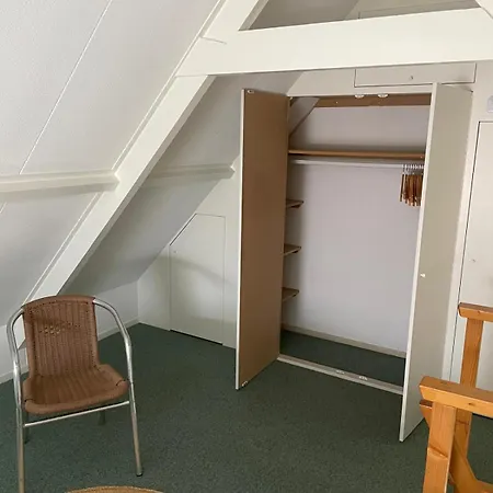 Apartman Beachhouse De Dahlia *